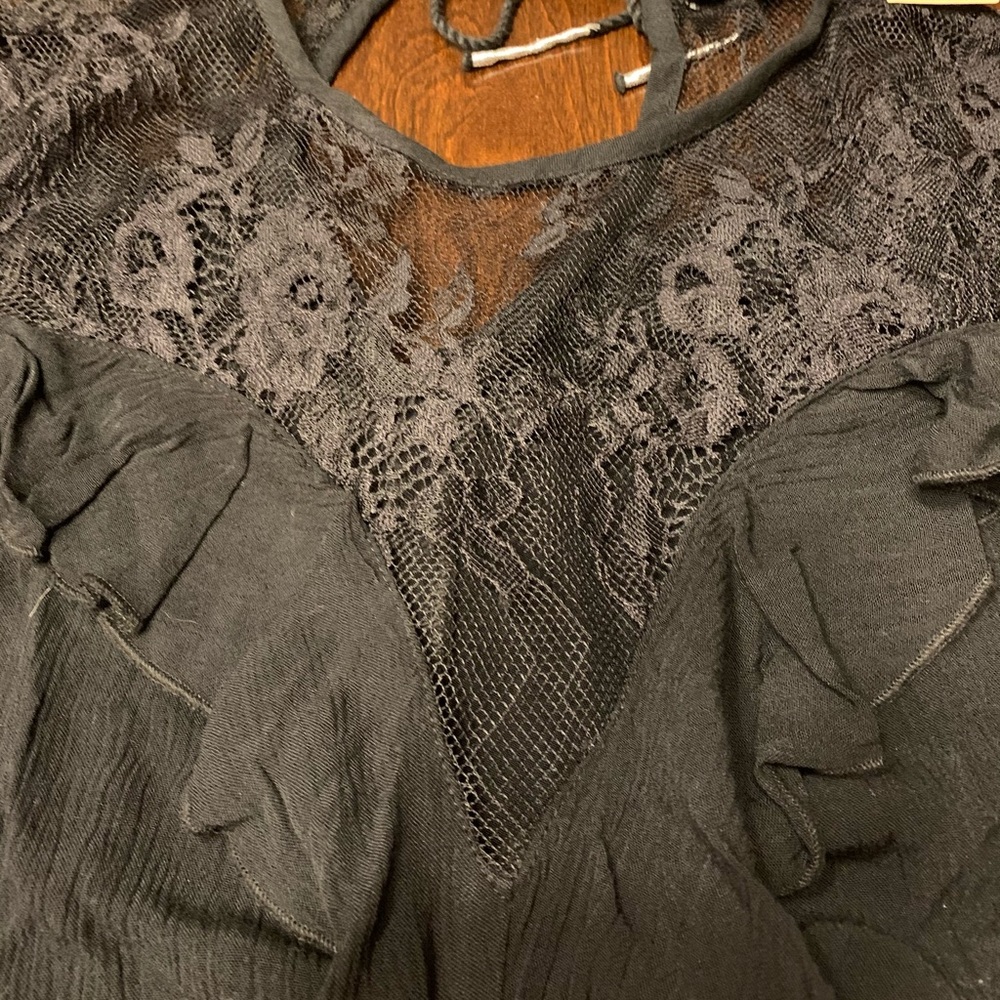 AE long sleeve crop shirt - Picture 6 of 8